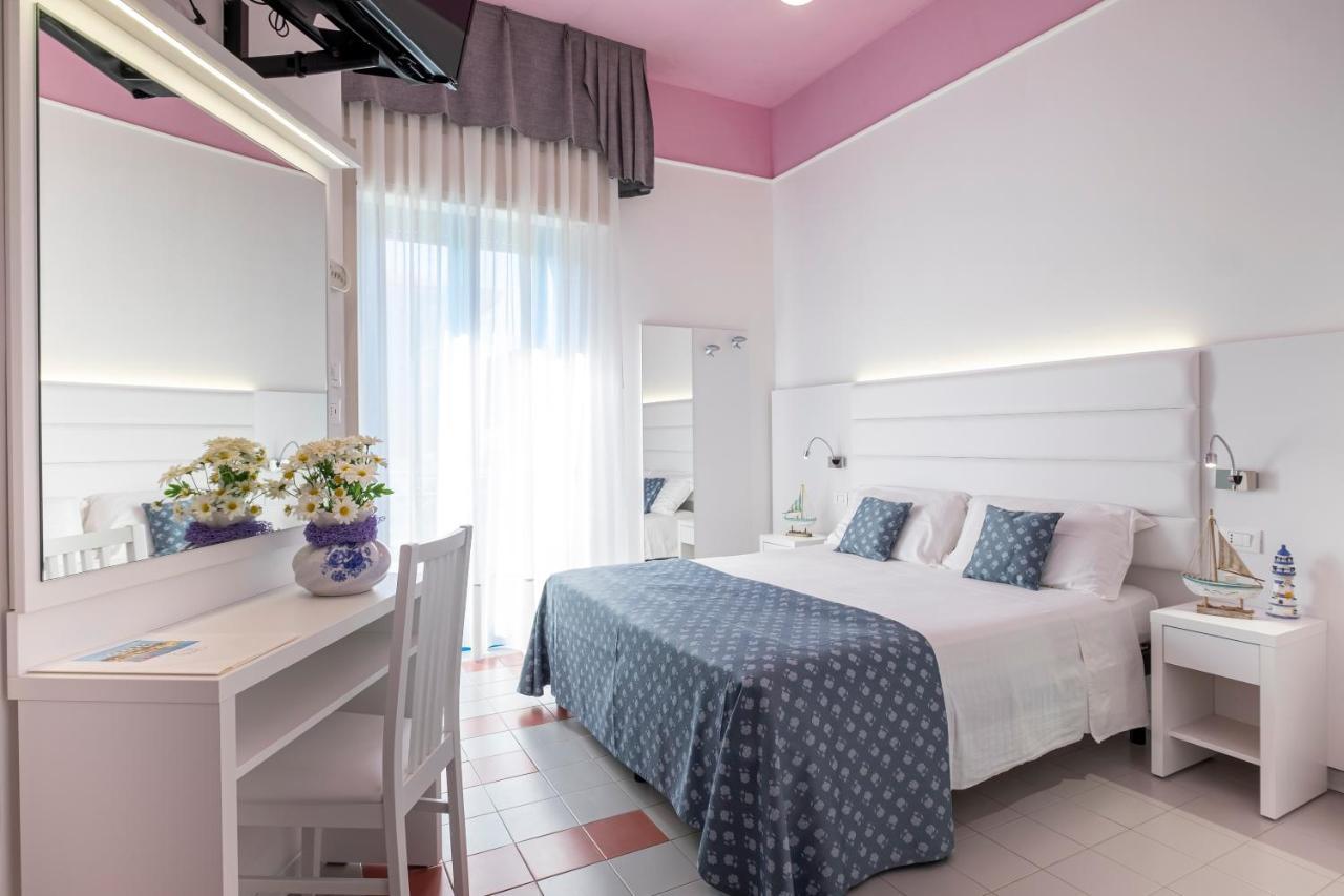 Hotel Eliseo Bellaria-Igea Marina Dış mekan fotoğraf