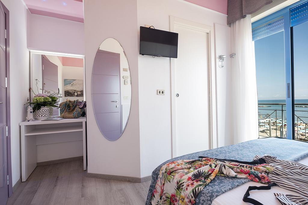 Hotel Eliseo Bellaria-Igea Marina Dış mekan fotoğraf